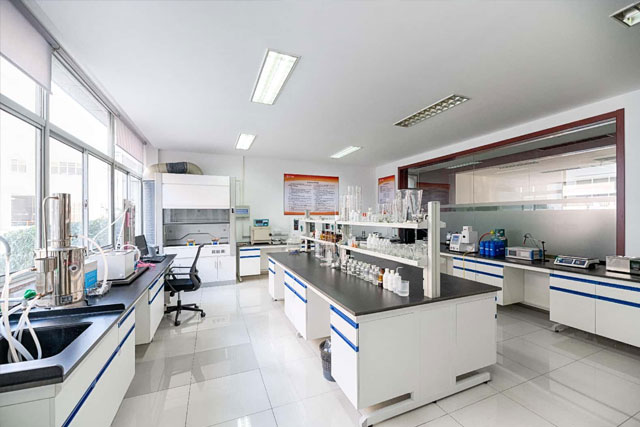 المختبر والتحليل