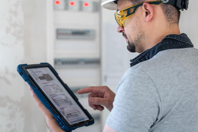 الخبراء لدعم 1