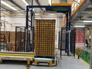 آلة تغليف الذراع التلقائي