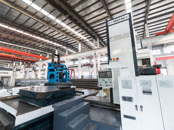 مركز تصنيع قناة CNC